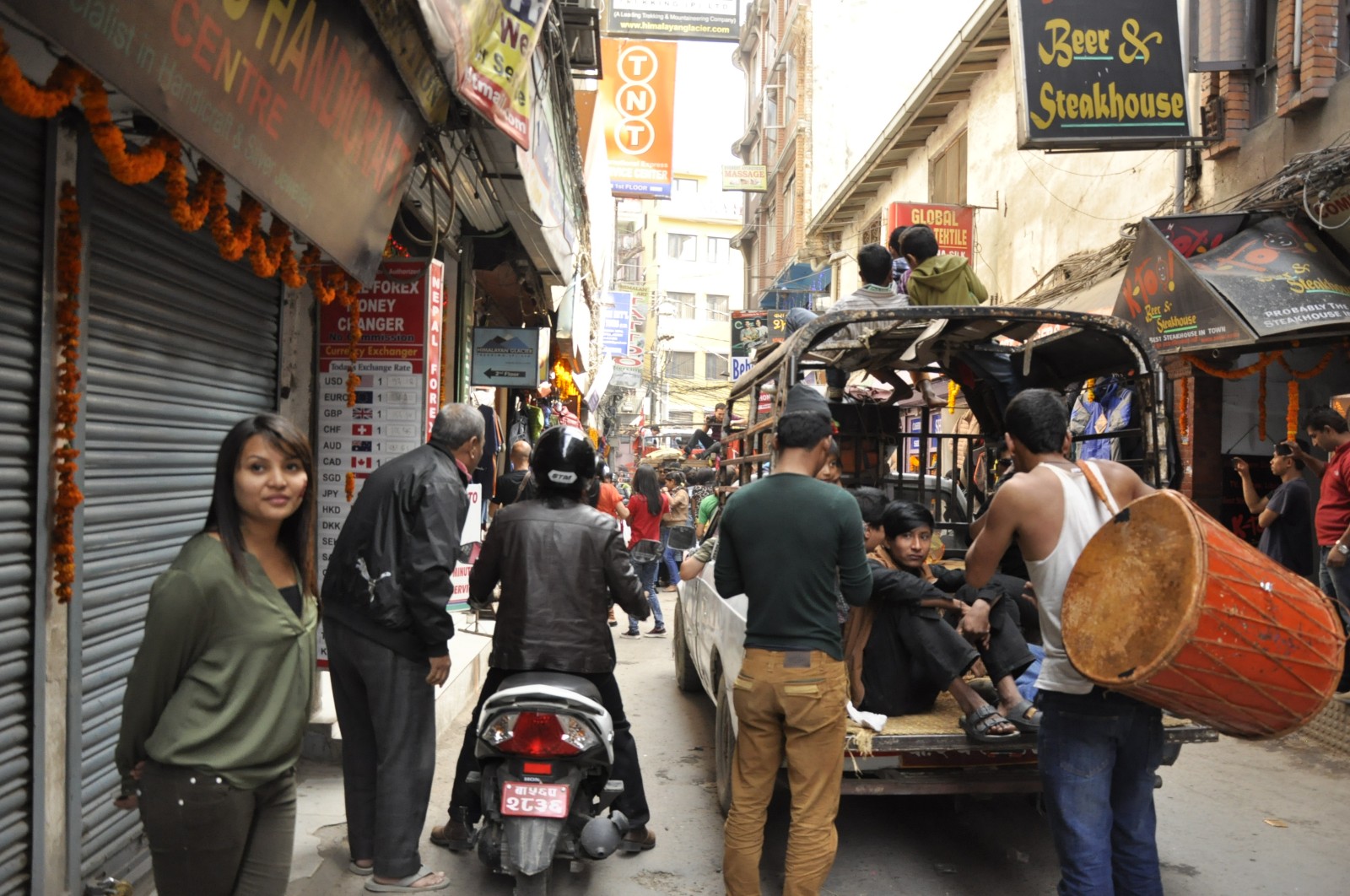加德满都泰米尔街，尼泊尔的繁华一面。