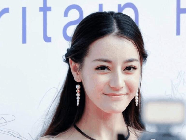 2017金鹰女神赵丽颖第三,热巴人气高,第一名最遗憾