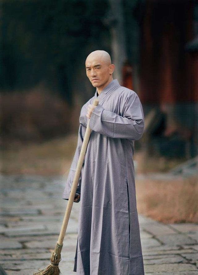 为何武僧一龙的吊颈功与大师孙禄堂有历史渊源呢?