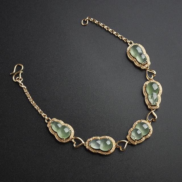 伟德国际2025-2027年中国手镯产业研究报告