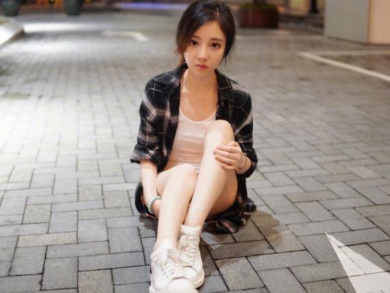 冯提莫# 来自游戏趴 - 微博