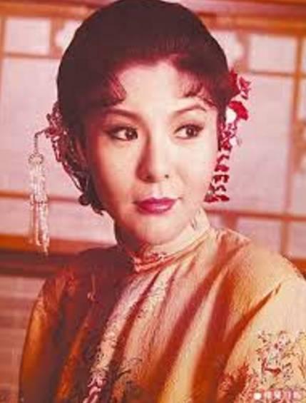 不食人间烟火,倾家荡产为父治病,今未婚不幸患癌