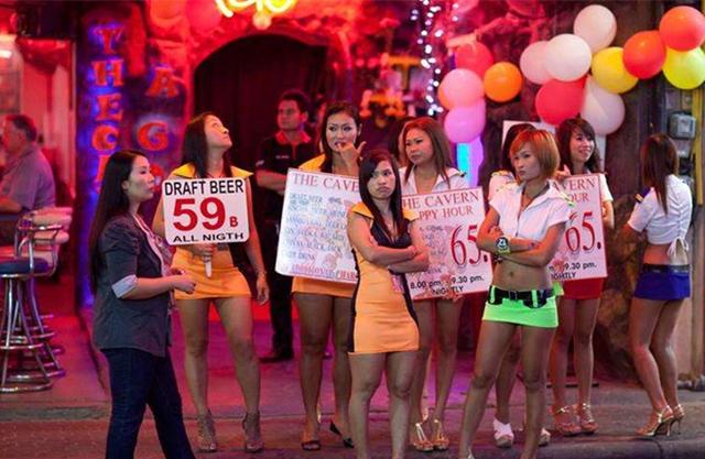 世界上海外华人最多的国家,华人地位也是非常