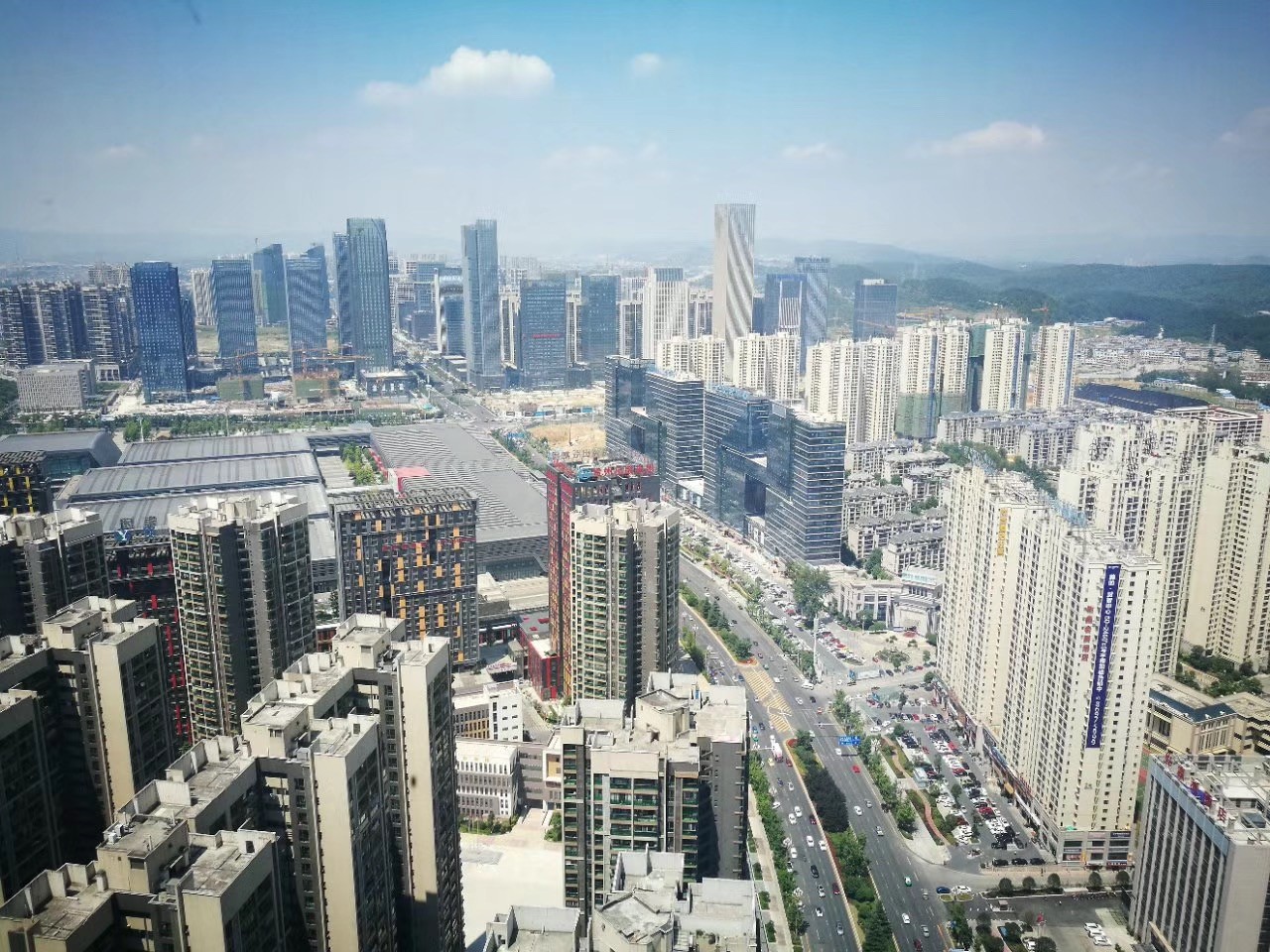 各种天际线刷新贵阳的城市建设