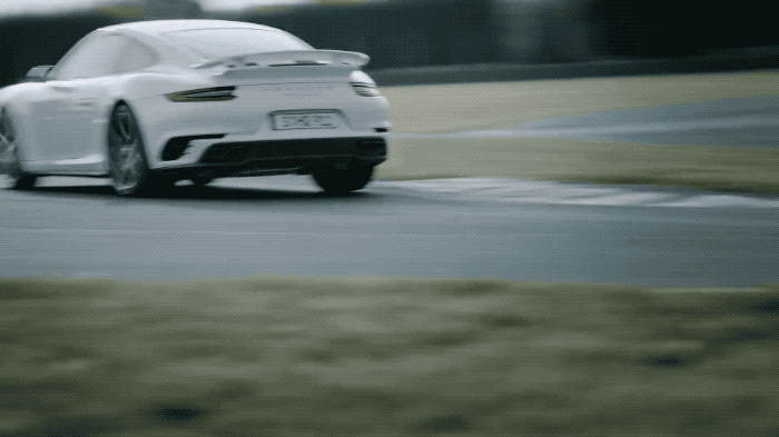 保时捷新搞出来的四个车轮,你卖了车可能都买不起