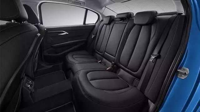 买宾利还是劳斯莱斯？反正这么选就对了