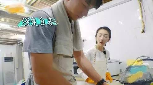 看《中餐厅》就知道,张亮黄晓明之间差了100个