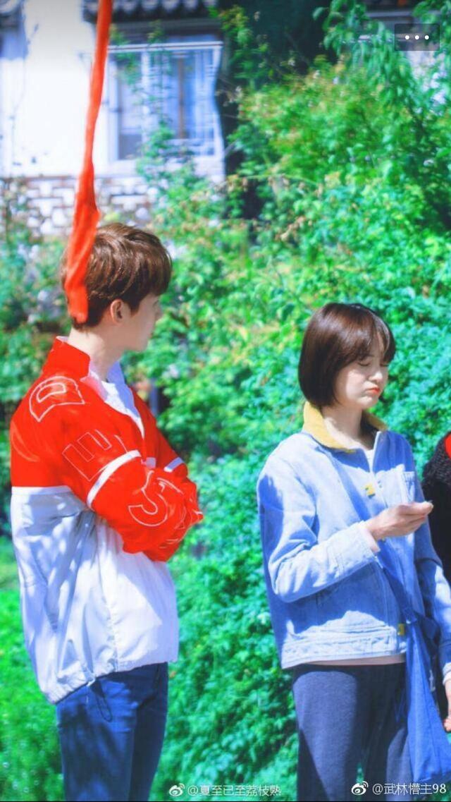 杨洋白敬亭同框太没说服力,身高180,比邓超还矮