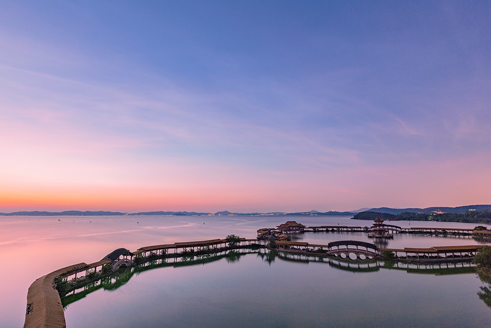 太湖边竟然有一个这么美的地方,可惜这里关闭多年了|景点|江苏无锡