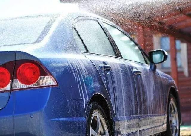 汽车保养的6大“浪费”，钱花了事没办了