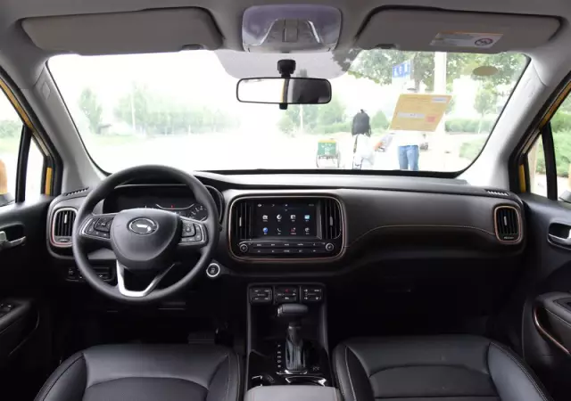 这些国产车一上市，到底是给国人长脸还是丢脸？