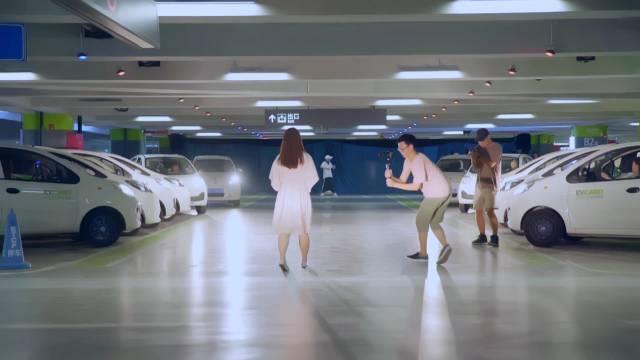 选对套路，“E”起来场疯狂的求婚！