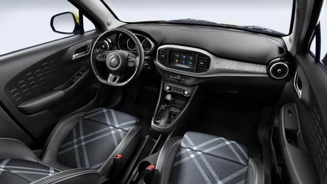 黑科技结束飞度时代! 油耗5.6L， 碾压高尔夫仅6万