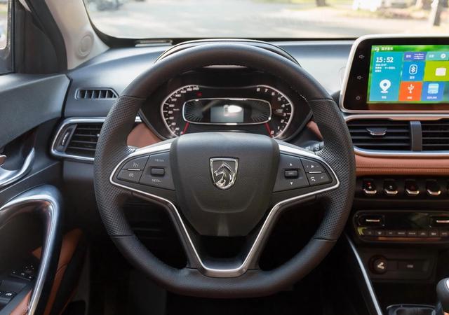 8万的6AT和6万的手动挡，传祺GS3和宝骏510该选谁？