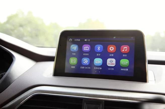 国产“特斯拉”比路虎还霸气；；来这保养机油免费”