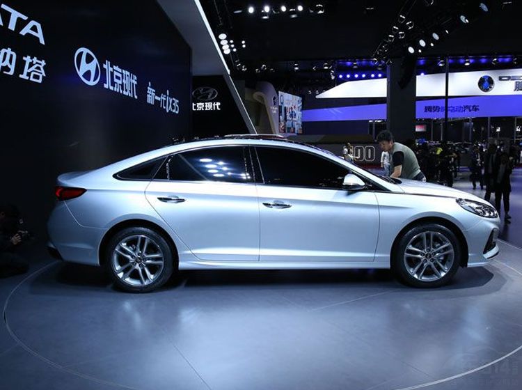 以后的日子不好过了 凯美瑞眼中的全新索纳塔