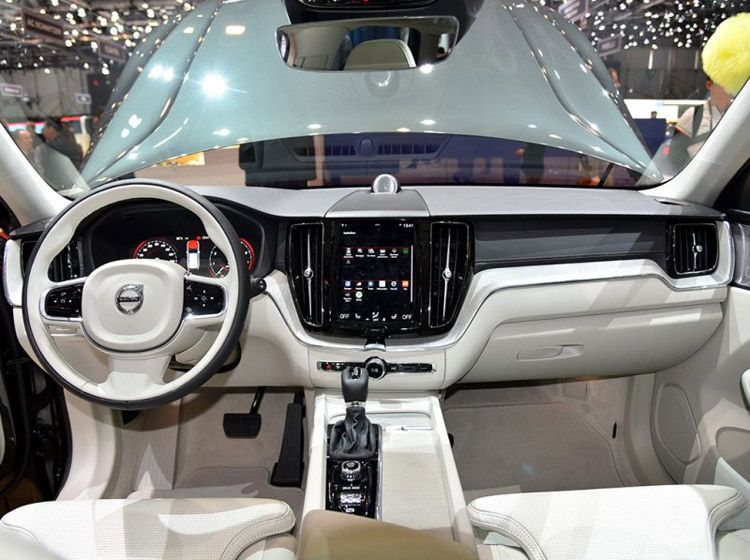 热门车集体跳票，高尔夫也学坏！难道是热度还不够？