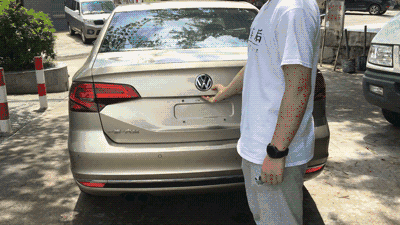 这台10来万的德系车，在中国热销10几年，空间够大么