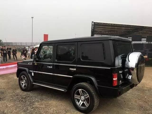 对抗牧马人？这国产SUV奔驰G级都不怕，凭啥卖32万
