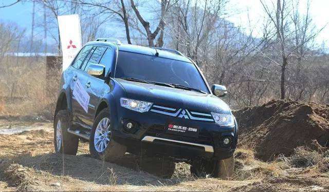 这些都不知道，送你辆路虎越野也没用！