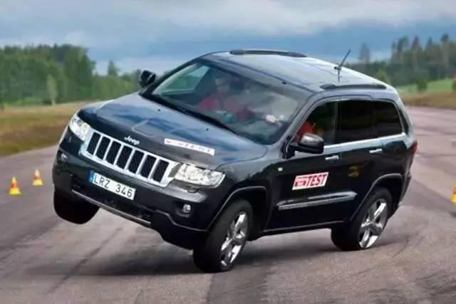 为什么汽车编辑们都不爱SUV，只买轿车？！