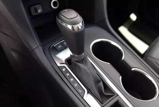 8.77L，最新2.0T+四驱美系中型SUV为何这么省油