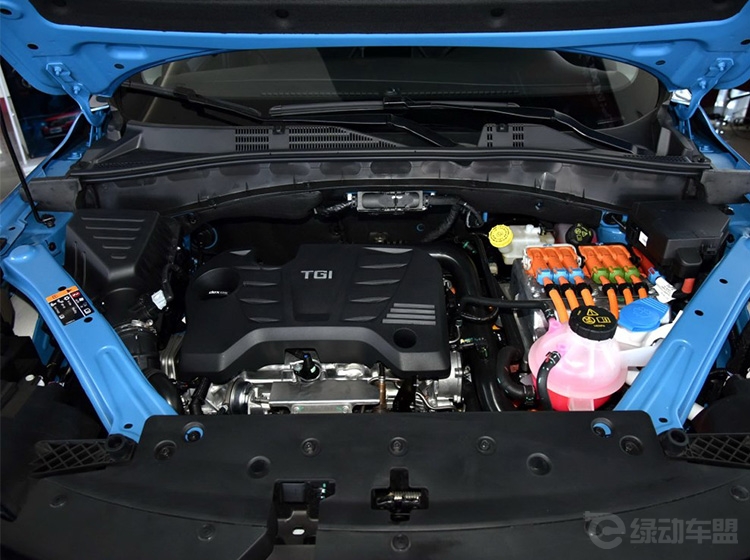 卡罗拉、雷凌算什么，在它们面前一样的低头绕路走