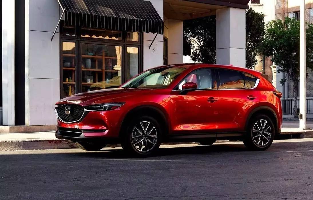 9月上市新车，五菱都出SUV了，还买什么小面！