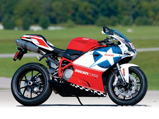 这车才两个轮，宝马740遇到也忌惮三分