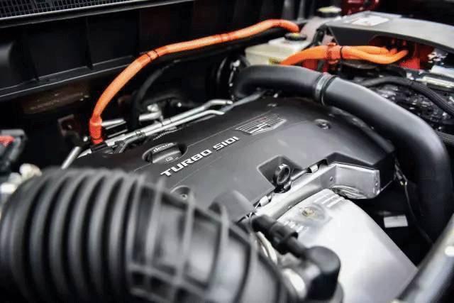 国内首款9AT+轻混动SUV面世，性能、油耗新标杆