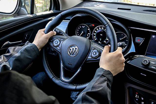 高速公路开车谨记以下几点，招招可保命！