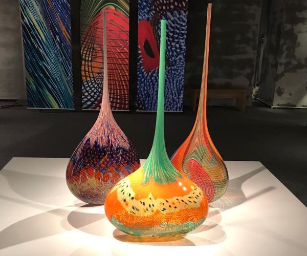 八旬玻璃艺术家利诺:用颜色传达情绪,稳定的情绪是一种美