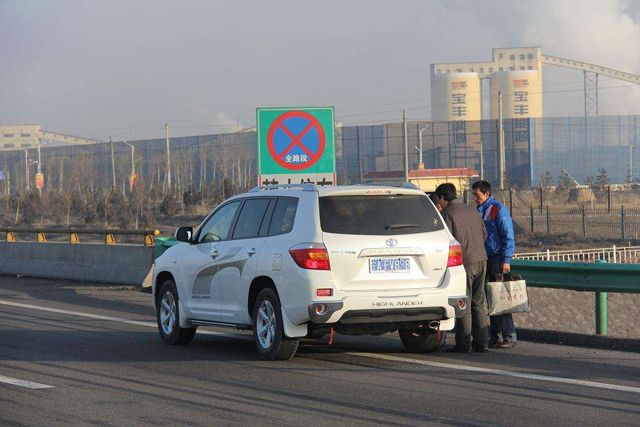 高速公路开车谨记以下几点，招招可保命！