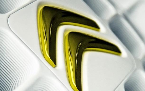 宝马发动机！内饰却甩宝马几条街，堪比飞机头等舱？