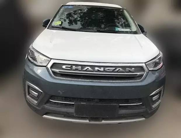 20万合资车都不一定有的配置，8万国产SUV标配