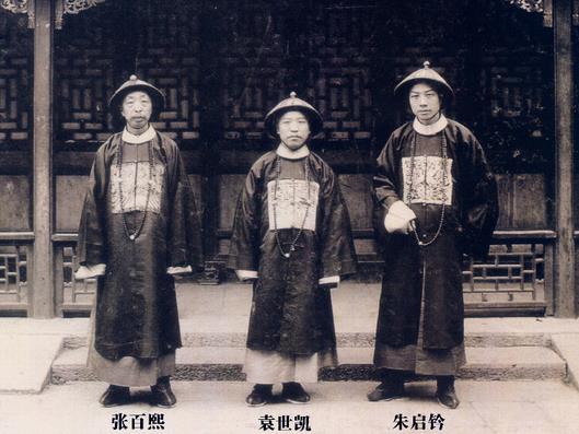 此人当过清朝提督,当过民国部长,当过新中国高管