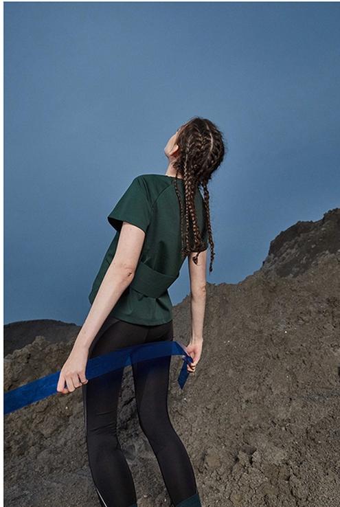 这三个运动品牌跟时装一样潮，所以我才喜欢跑步啊