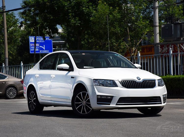 买车太“危险”！明锐秒变厕所，雪佛兰趴窝减速带