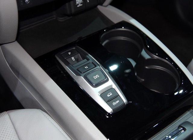 这本田中型SUV上市，途观L还有市场？汉兰达也服气