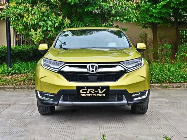 同样的价钱，究竟买高配小车好，还是买低配大车好？