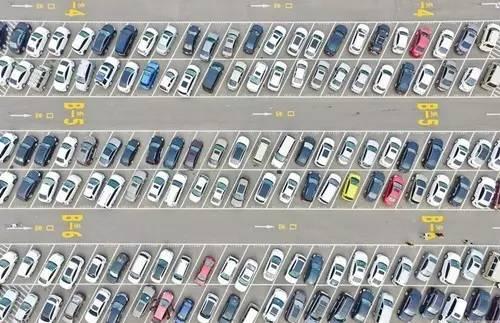 汽车连连看，看出这些车的区别，算你牛！