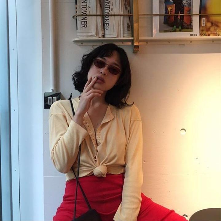 甜美圆脸虽讨喜，而我却偏爱冷漠厌世脸