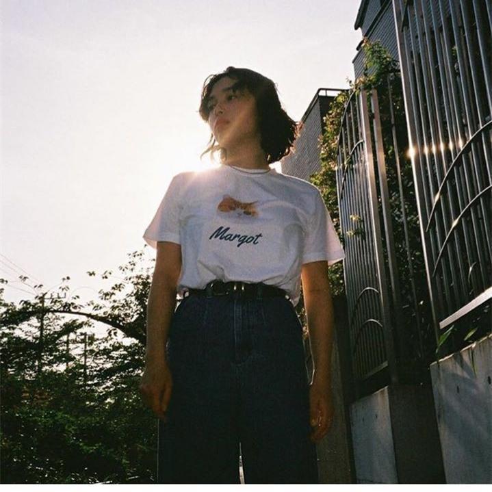 甜美圆脸虽讨喜，而我却偏爱冷漠厌世脸