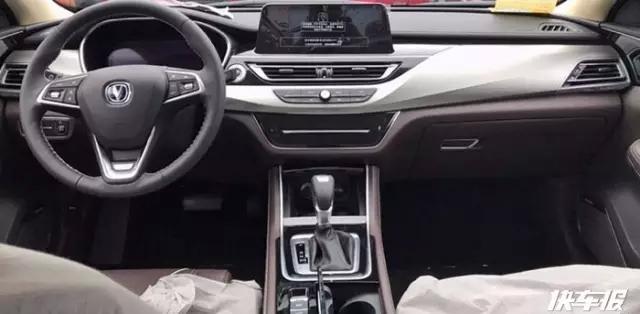 你一直在等睿骋CC，居然有这种配色...