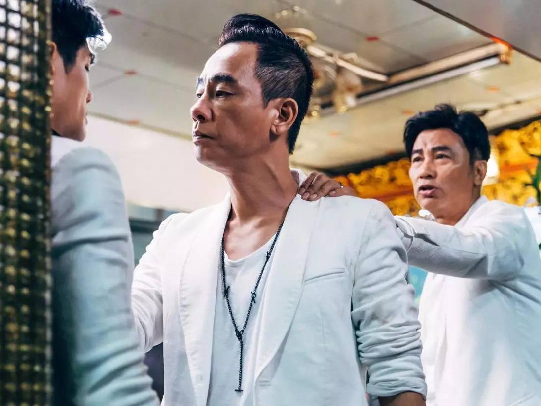少了郑伊健,陈小春这部古惑仔兄弟篇玩不. 来自娱乐传真机 - 微博
