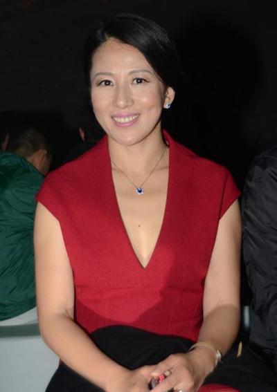 体坛最具气质女神,获59个世界冠军嫁高富帅生活幸福