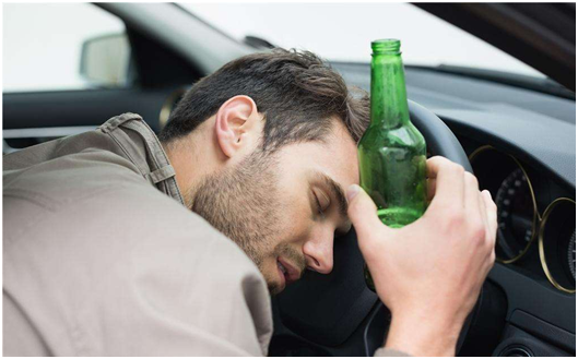 酒后叫代驾？这几点不注意，小心人身财物安全