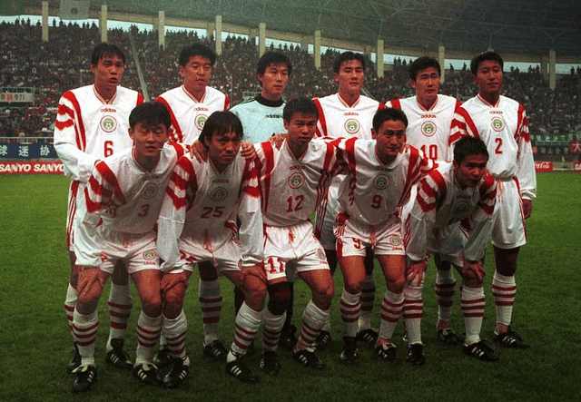 国足世界杯少拿荷兰说事! 02韩日世界杯有国足