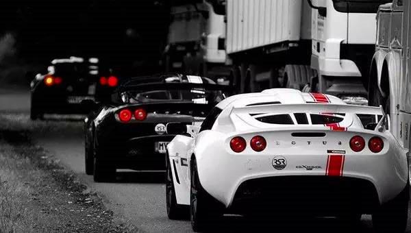 为什么买车一定要买白色？看看老司机怎么说！