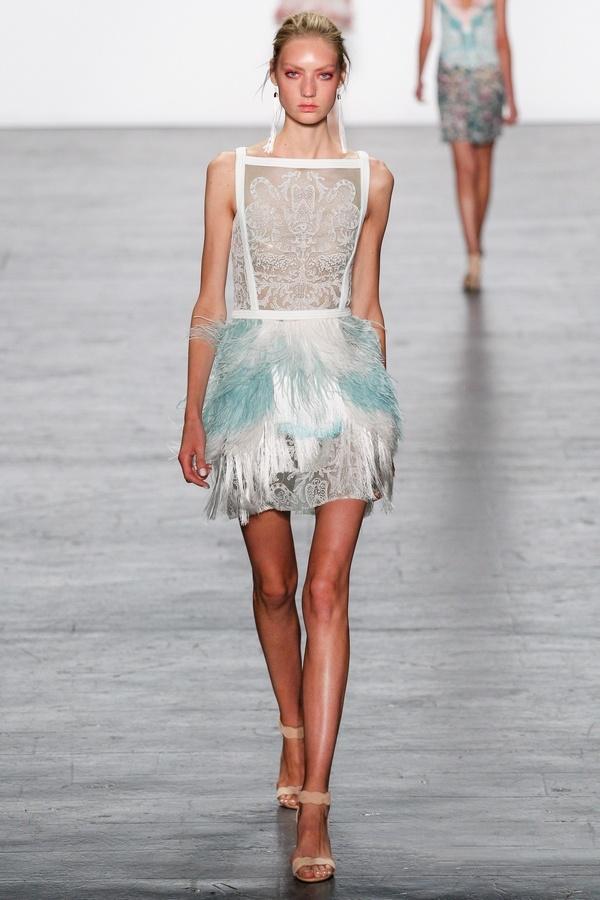 Party上不被关注的原因只有一个，你没穿对